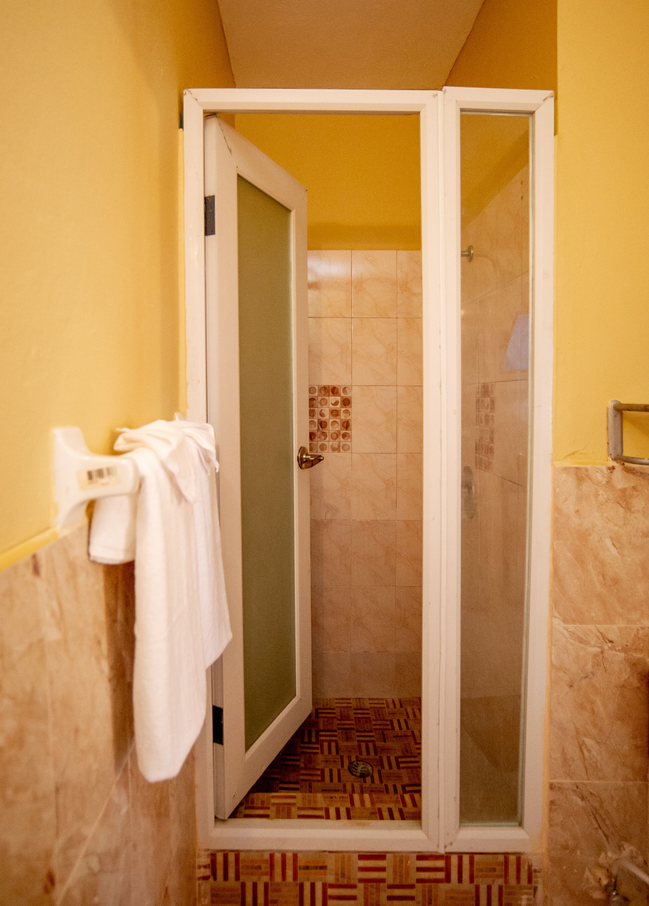 Elite-huone | Kylpyhuone | Ilmaiset hygieniatuotteet