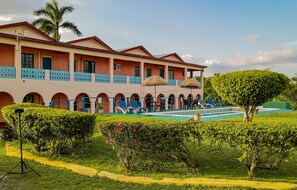 Exterior - Waterloo Guest House (Black River)