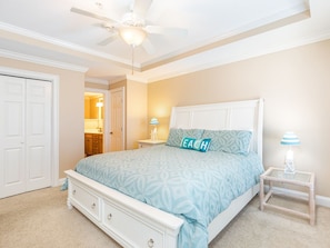Condo, nhiều giường, bếp | 2 phòng ngủ, bàn ủi/dụng cụ ủi quần áo