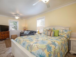 House, Multiple Beds, Kitchen, Garden View | 3 bedrooms, individually decorated, individually furnished, free WiFi - Sisters in the Sand by Tybee Vacation Rentals (Tybee Island)