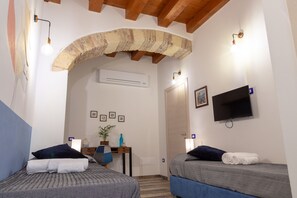 1 habitación, escritorio, cuna de viaje y wifi gratis 