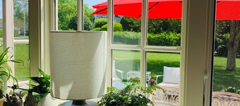  Prime Location! Walk to Ferry, Beach, & Downtown + Private Yard/WiFi.