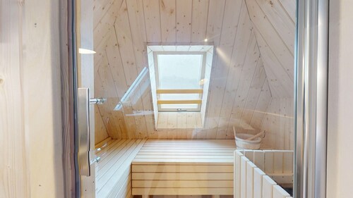 Modern 1-room apartment with well thought-out concept and sauna close to the beach