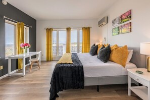 6 bedrooms, free WiFi, bed sheets