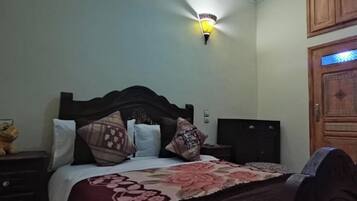 1 chambre, Wi-Fi gratuit, draps fournis