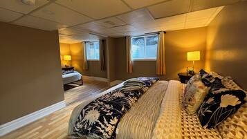 1 camera, una scrivania, ferro/asse da stiro, Wi-Fi gratuito