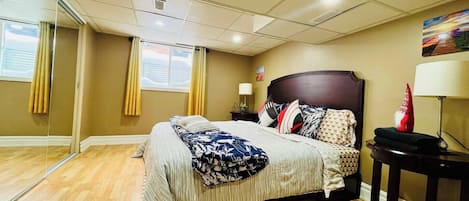 1 bedroom, desk, iron/ironing board, free WiFi