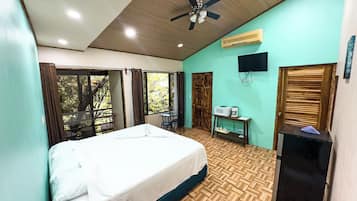 1 bedroom, individually decorated, individually furnished, free WiFi
