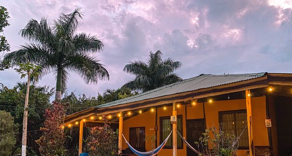 Fachada del alojamiento