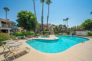 Outdoor pool, a heated pool - Modern Condo With Stunning Mountain and Pool Views-centrally located!!! (Palm Springs)
