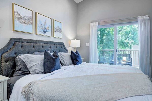 4 bedrooms, iron/ironing board, travel cot, WiFi