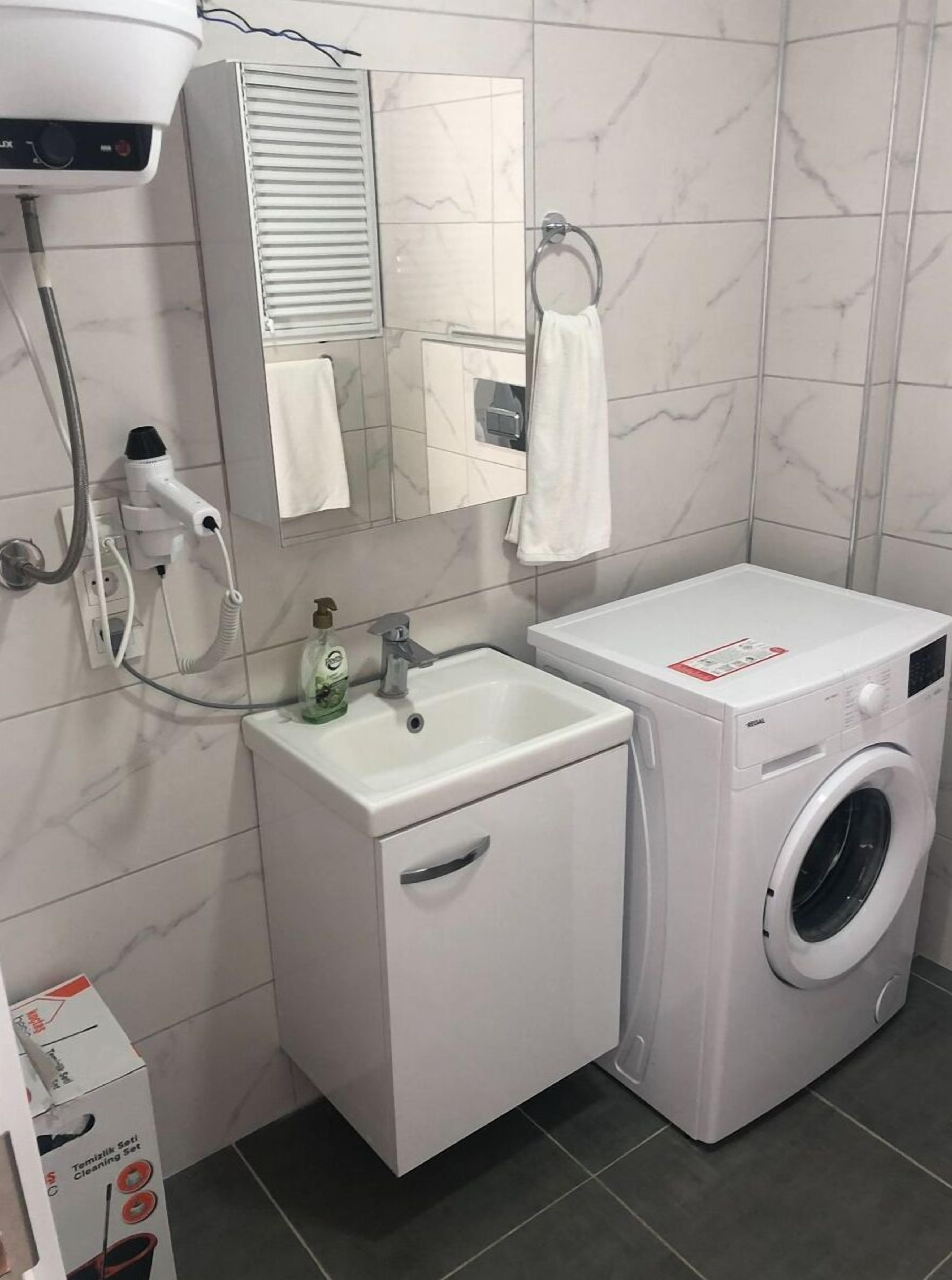 standard apartment | bathroom