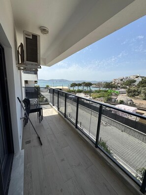 Standard Apartment | Terrace/patio - Sahil Sitesi - Güllük (Mugla)