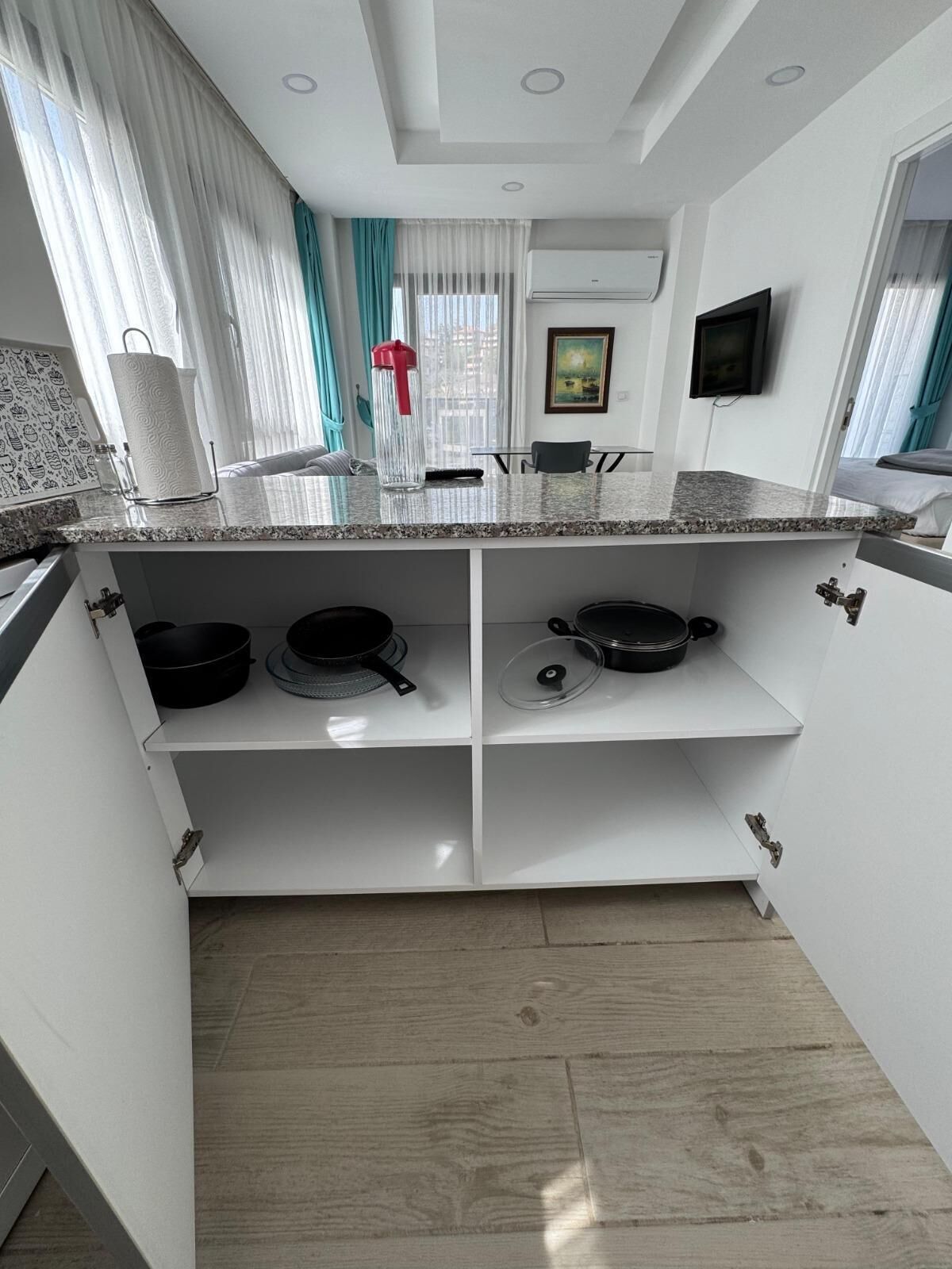 Appartement Standard | Cuisine privée | Réfrigérateur grande capacité avec congélateur, un four
