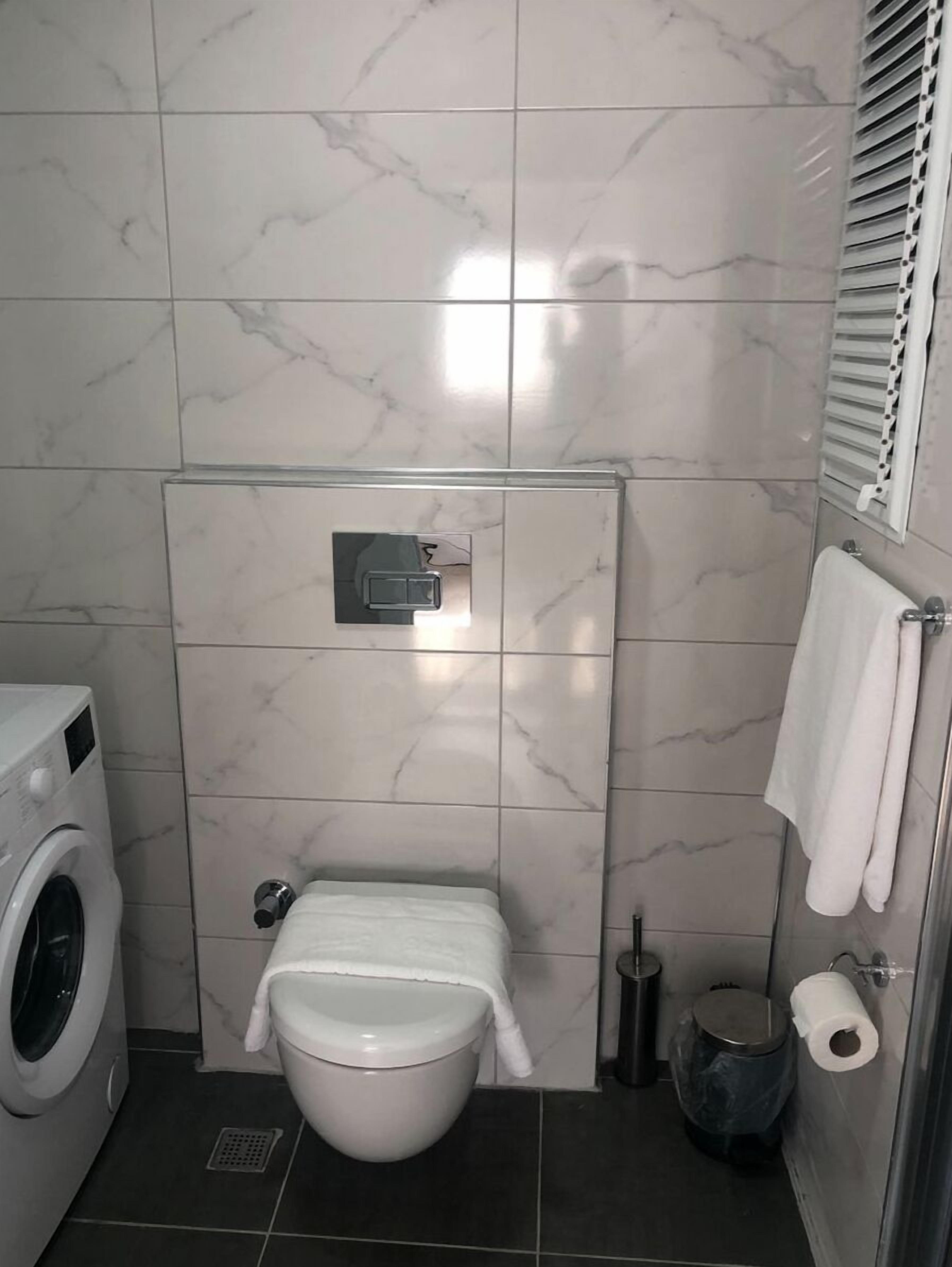 standard apartment | bathroom