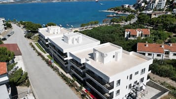 Standard Apartment | Terrace/patio