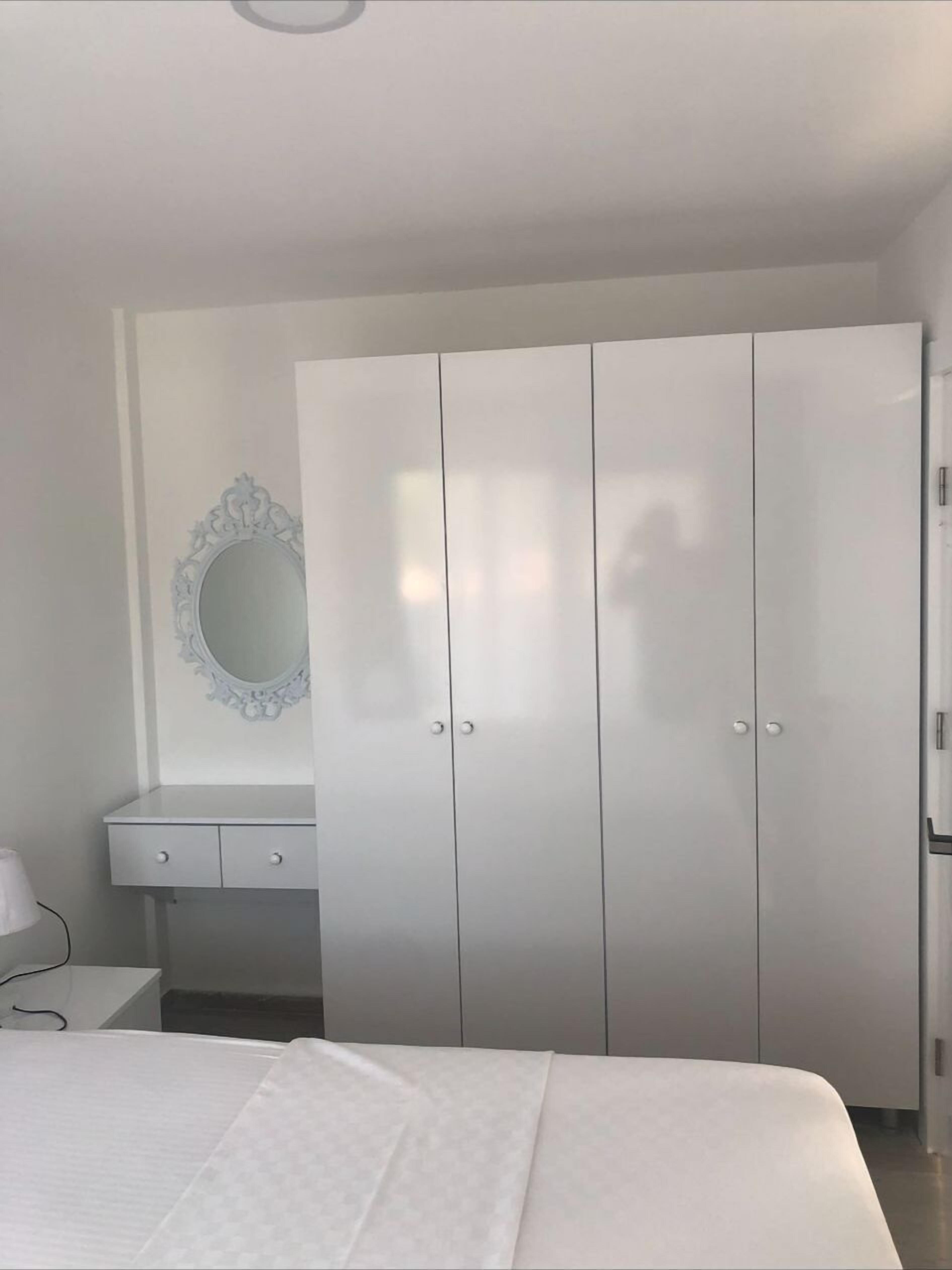 standard apartment | iron/ironing board, free wifi