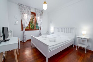 2 bedrooms, free internet, bed sheets - 🌟Rivalunga🌟 |  Lakefront apartment in Bardolino (Bardolino)