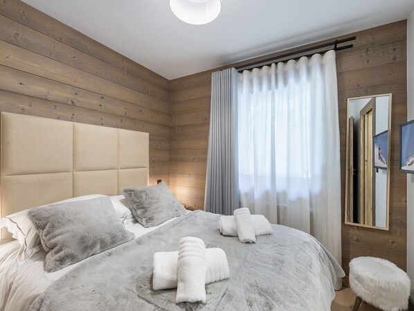 4 camere, Wi-Fi gratuito, lenzuola