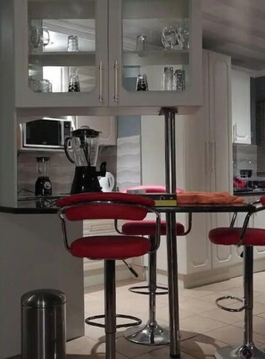 Fridge, microwave, oven