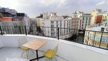 Standard Double Room, 1 King Bed, City View | Terrace/patio