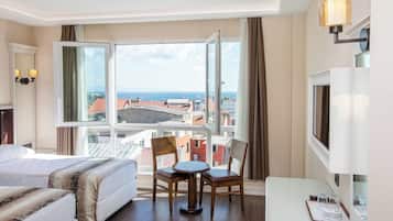 Tomannsrom – comfort | Sengetøy av topp kvalitet, minibar og skrivebord