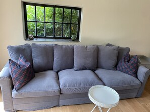 Fernseher, Kamin