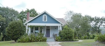 Cozy and Pet Friendly Corner in Wetumpka
