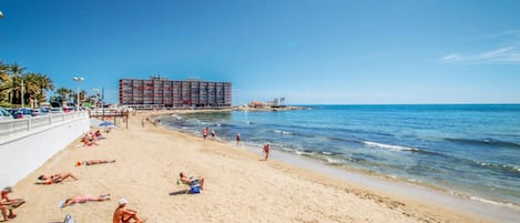 Vlak bij het strand