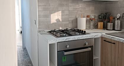 Splendid appartement few steps away from seafront of Agnone Bagni