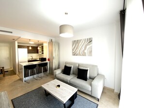 Smart TV - Small Oasis, 2 Bedroom apartment in Manilva, Costa Del Sol (AN)