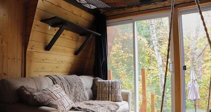 River/ Wooden hottub Luxurious Shack in the forest