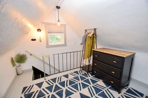 Interior - Private Remodeled Berkeley/Tennyson Guest House with a 93 Walk Score (Denver)