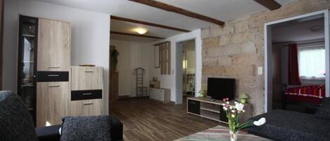 1 habitación, wifi y ropa de cama