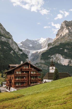 View from property - Hotel Fiescherblick (Grindelwald)