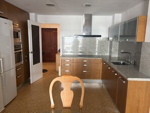 Fridge, microwave, oven, coffee/tea maker - Manila 1ºB Solo Familias! (Playa de Gandía)