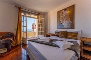 3 chambres, fer et planche à repasser, accès au Wi-Fi (inclus)