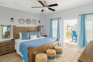 4 bedrooms, iron/ironing board, travel crib, free WiFi