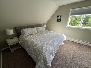 4 habitaciones, escritorio, tabla de planchar con plancha y wifi gratis 