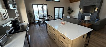 Bayfield on the Lake - 4 Bedroom Waterfront Condo