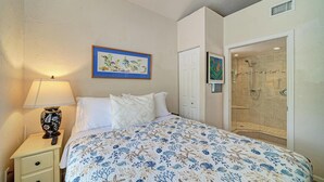 1 chambre, fer et planche à repasser, accès au Wi-Fi (inclus)