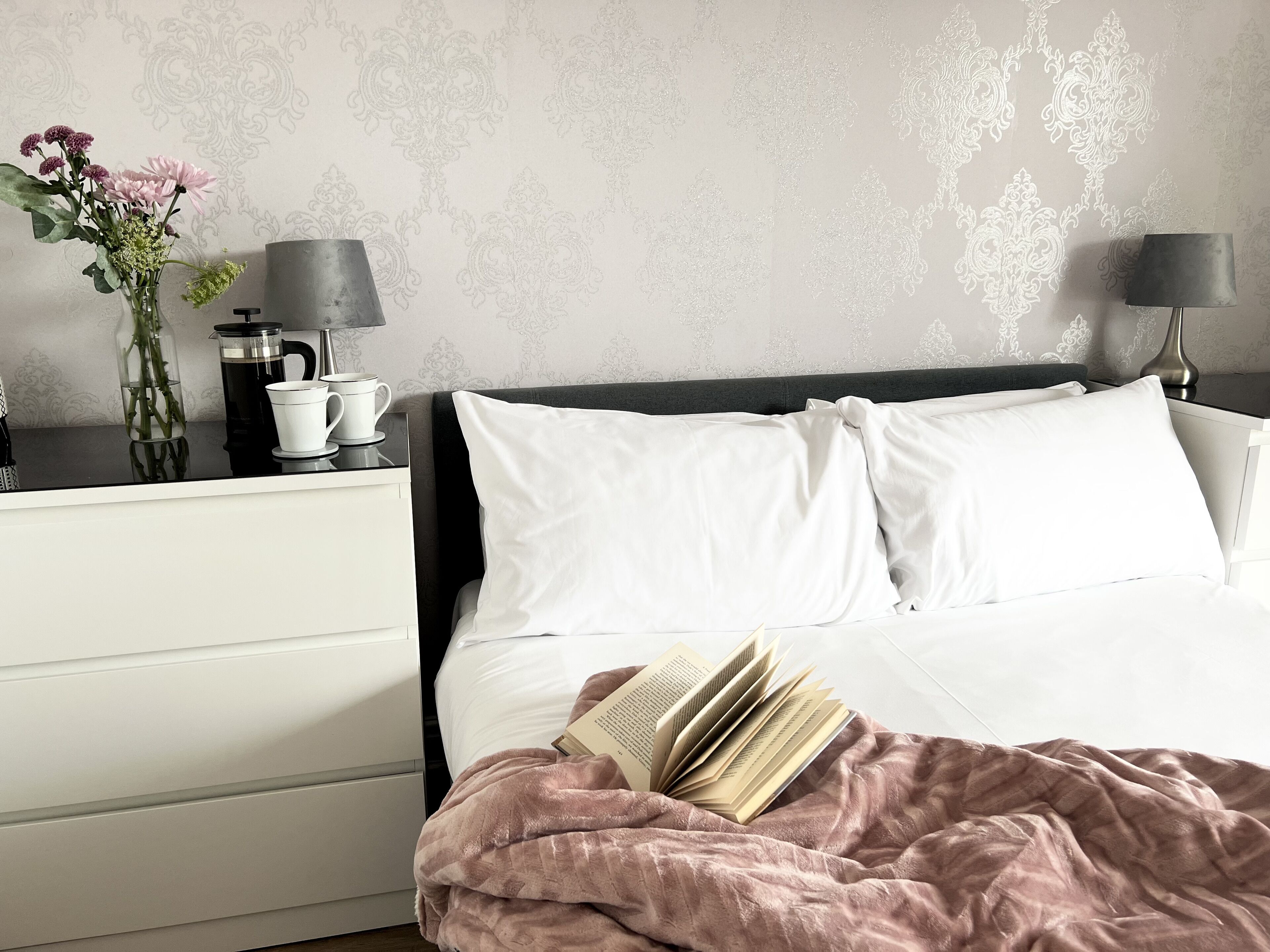 Ferienhaus, Mehrere Betten | 4 Schlafzimmer, Bügeleisen/Bügelbrett, kostenloses WLAN, Bettwäsche