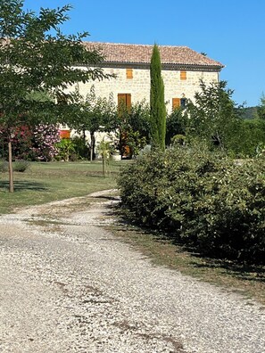 Extérieur
