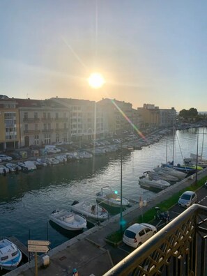 Marina - Coquet T3 COEUR DE SETE vue quai 10 MINUTES PLAGES (Sète)