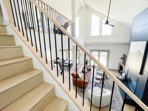 Smart TV, fireplace, video games, ping pong - Perfect Summer Stay|Game Room+Dog Friendly+Hot Tub (Silverthorne)