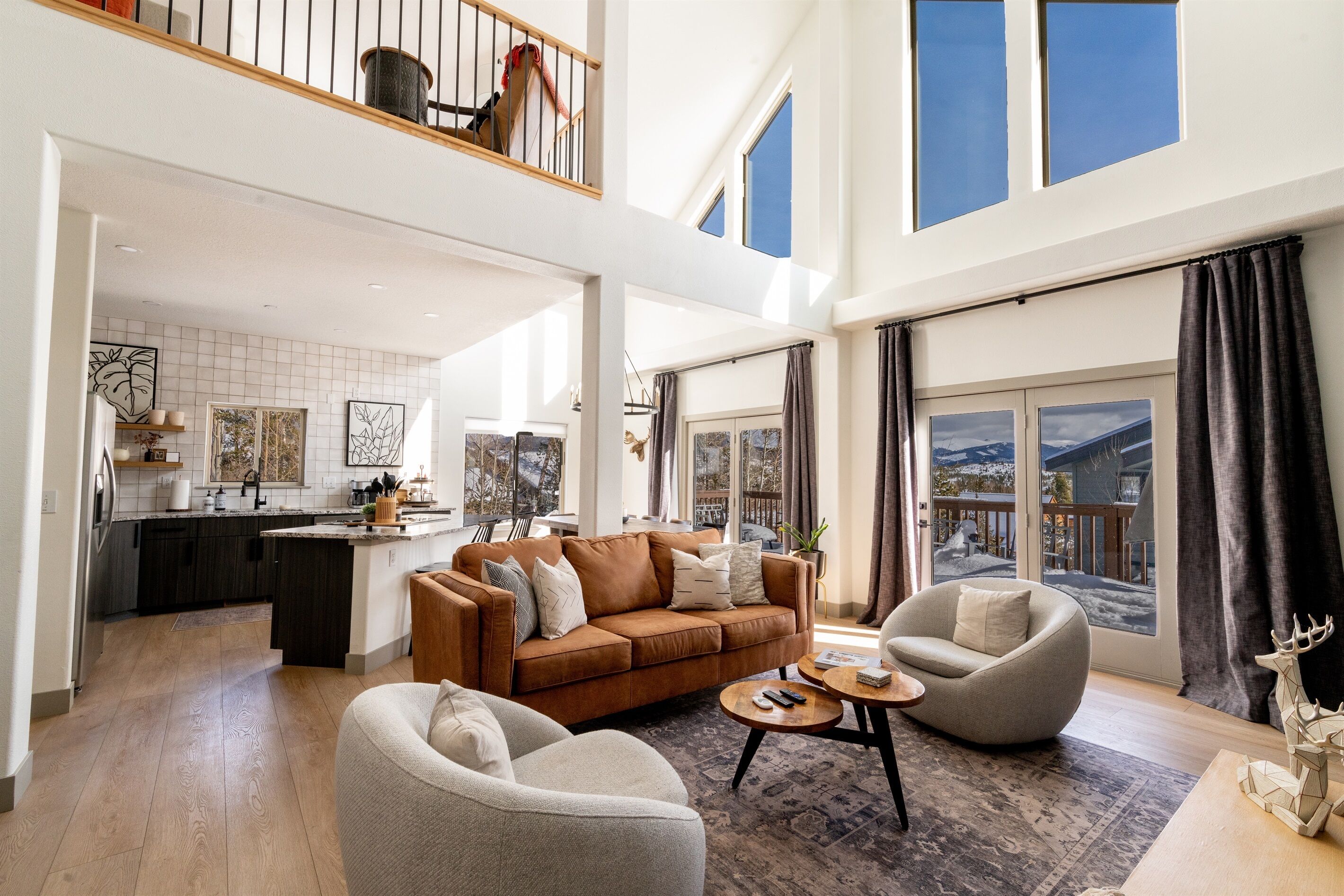 Smart TV, fireplace, video games, ping pong