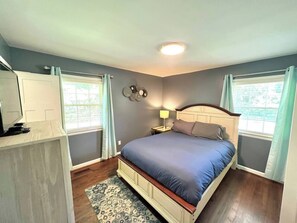 3 Schlafzimmer, Bügeleisen/Bügelbrett, WLAN, Bettwäsche