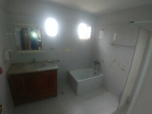 Badewanne, Shampoo