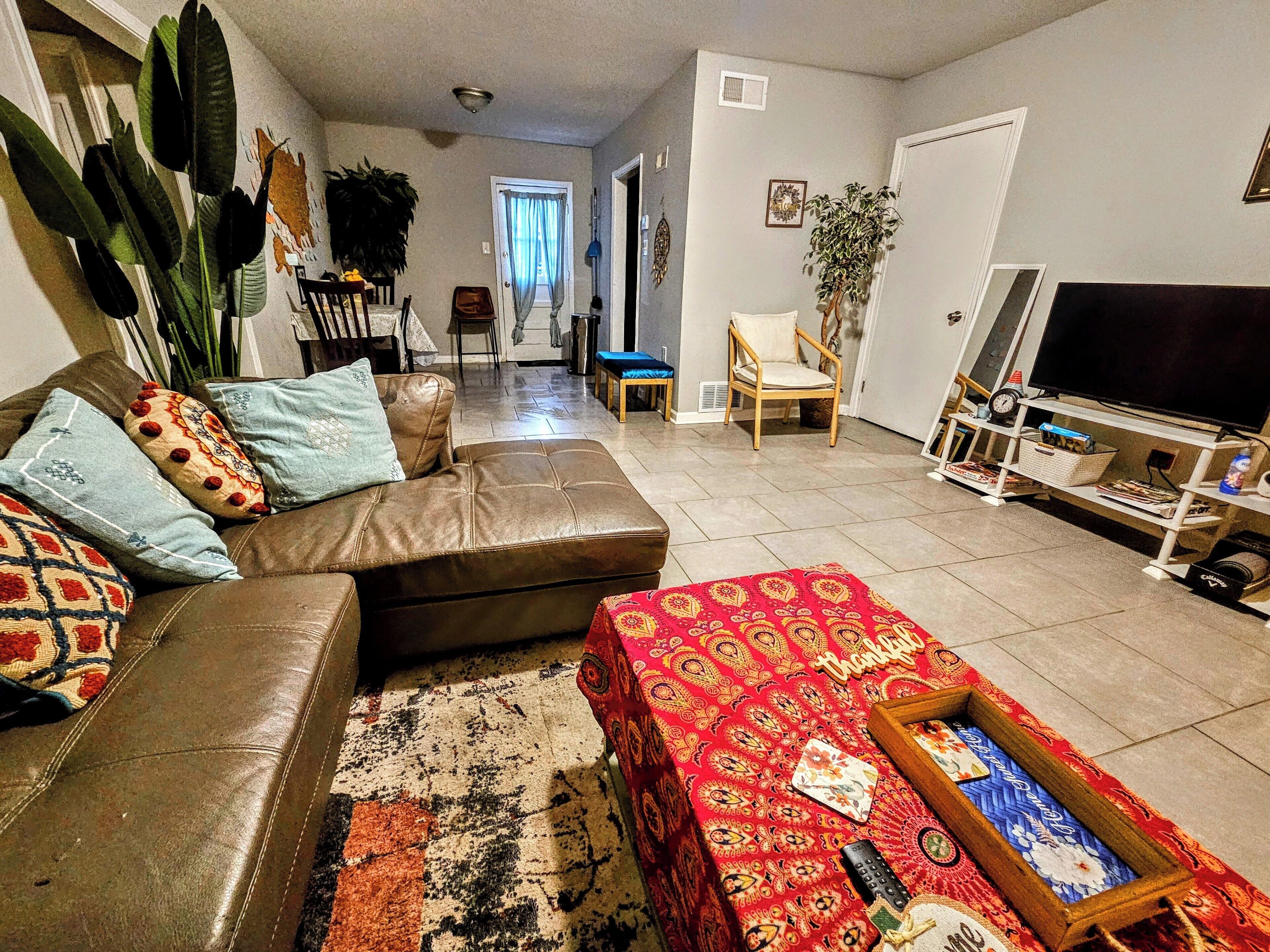 ● Relaxing Memphis Hideout ● ♡ Near Downtown ♡!! - Family Friendly