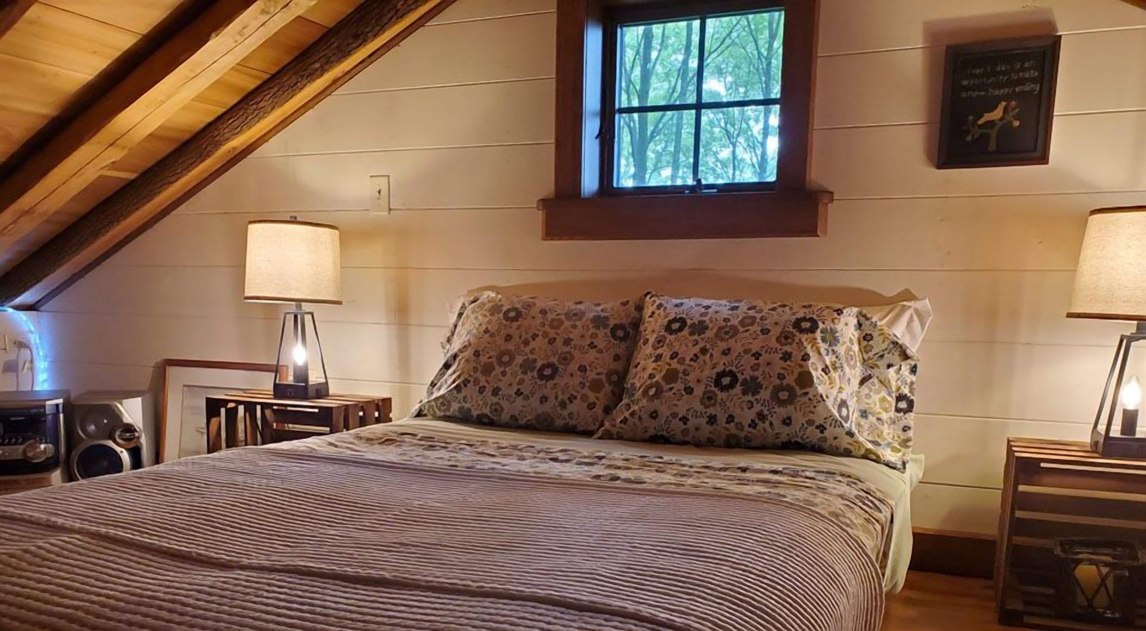 Beautiful Cozy Cabin in the Country
